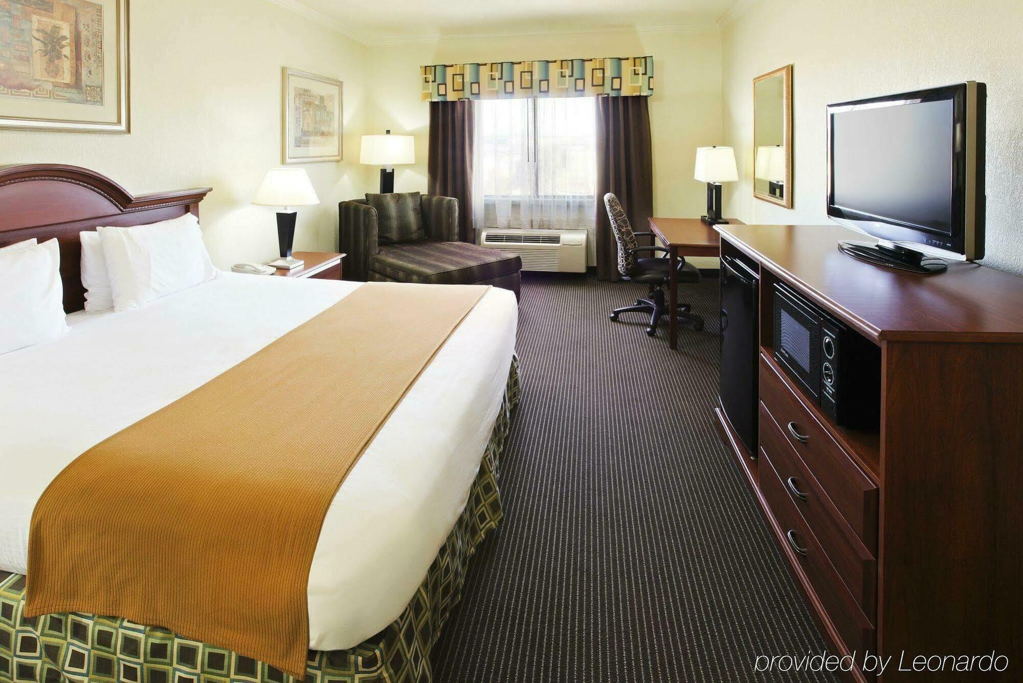 Holiday Inn Express Hotel & Suites Greenville By Ihg Zimmer foto